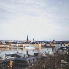 Så kan du tjäna pengar på att resa runt i Sverige